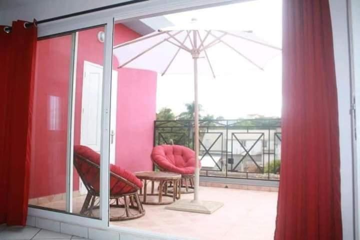 Appartements Andrian Location อันตานานารีโว ภายนอก รูปภาพ
